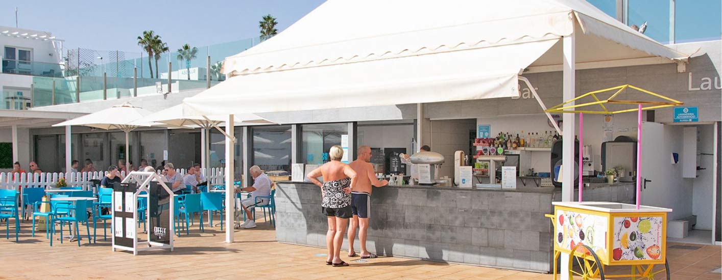 pool hotel plaza palmeras pool area hotel plaza palmeras